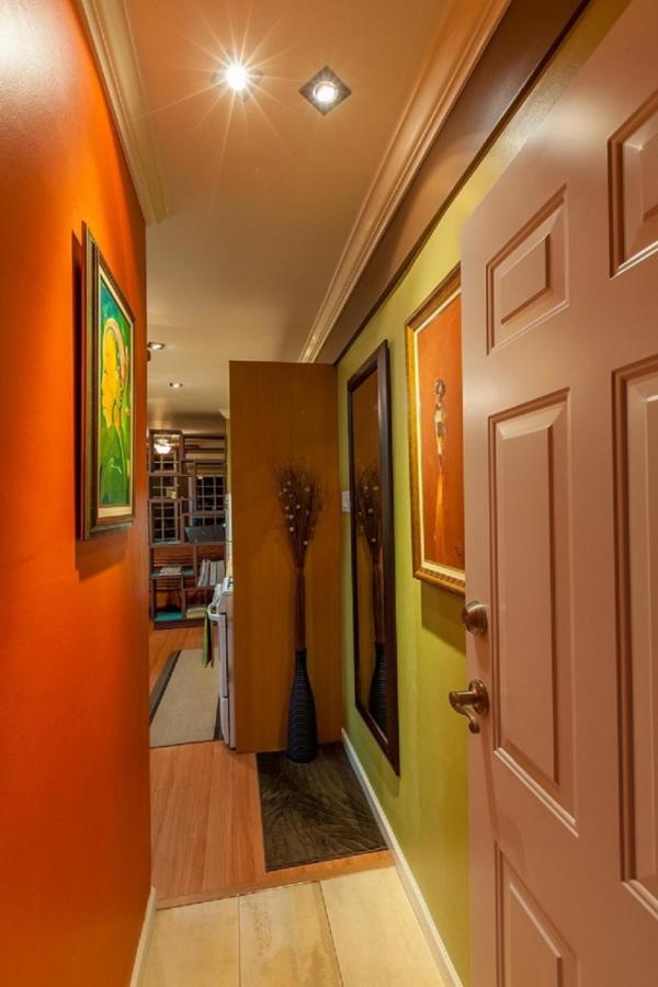 Choose To Be Happy at Seymour #9 and #16 - Studio Apartments w Pool - Chambres d'hôtes Kingston