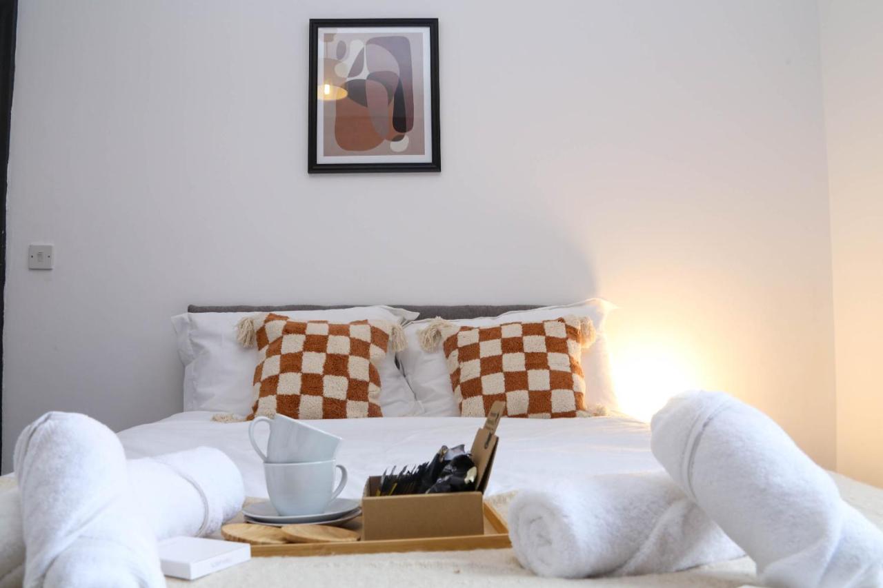 B&B Sunderland - Roker all ensuite Guest House - Bed and Breakfast Sunderland