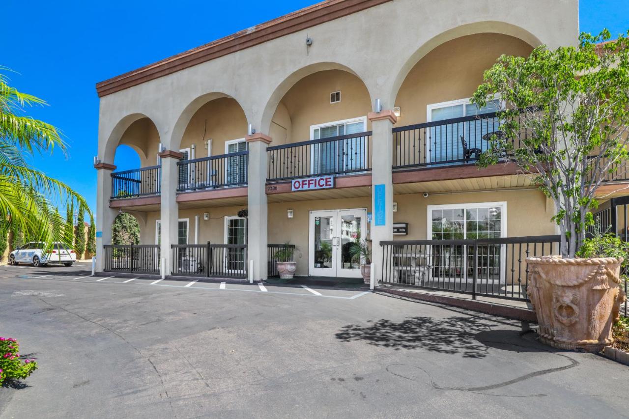 Motel Mediteran - Bed and Breakfast