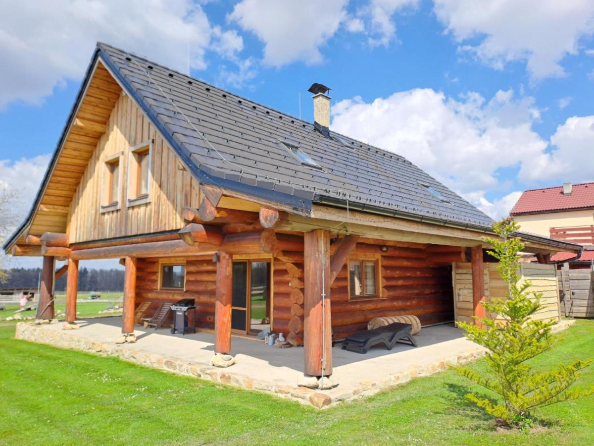 wellness srub U Holubů - Bed and Breakfast