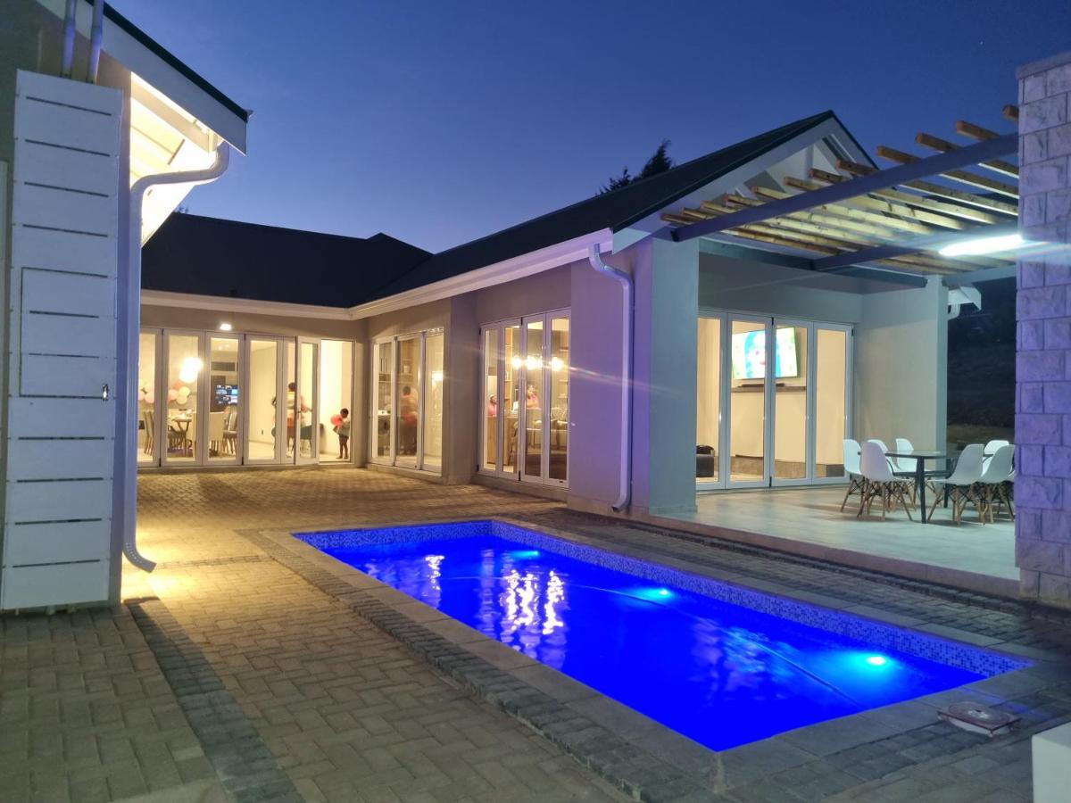 Villa 206 Clarens Golf Estate - B&B