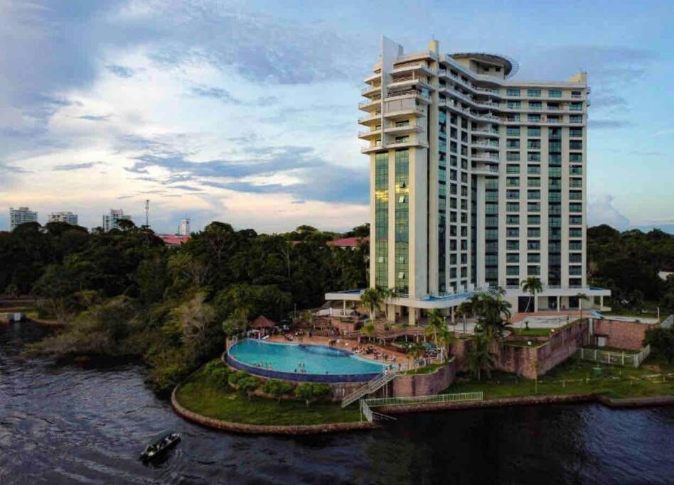 Flat em Tropical Executive Hotel - Chambres d’hôtes