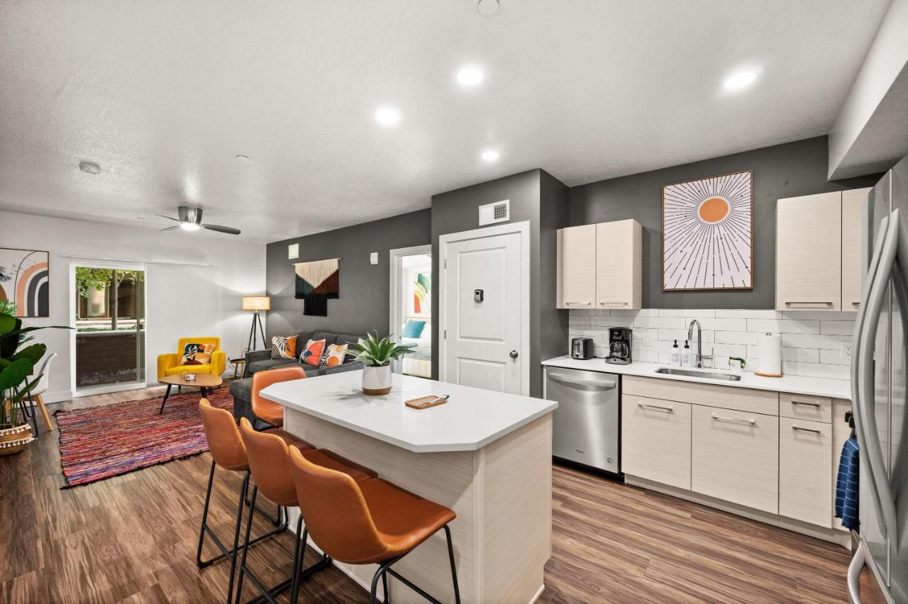 Urban Adventure Awaits Near Everything - Chambres d’hôtes Salt Lake City