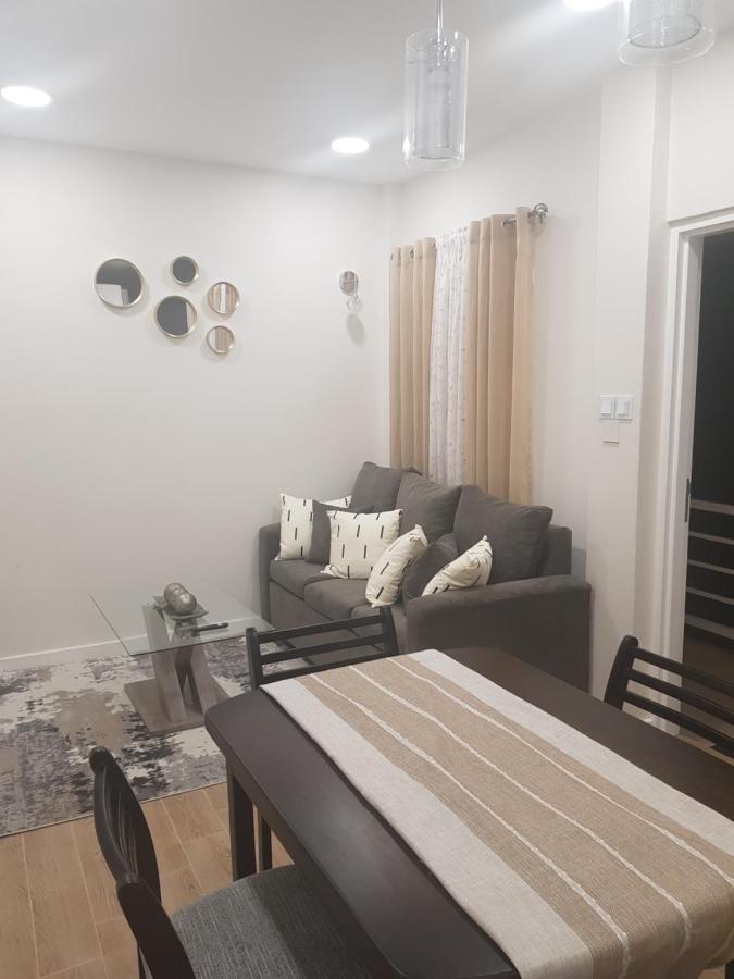 Grey Stone Villa - Ferienwohnung Happy Hill