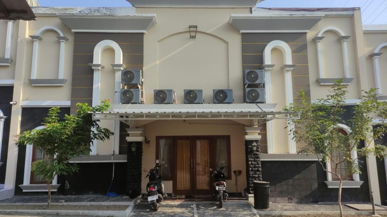 B&B Ngabean - Adiputra Guesthouse 5 - Bed and Breakfast Ngabean