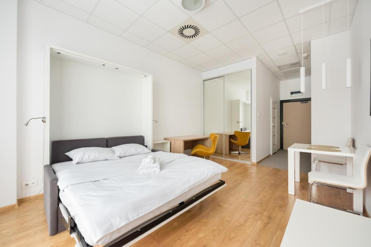 Varsovia Jerozolimskie Studio 215 by BookingHost - Ferienwohnung Warschau