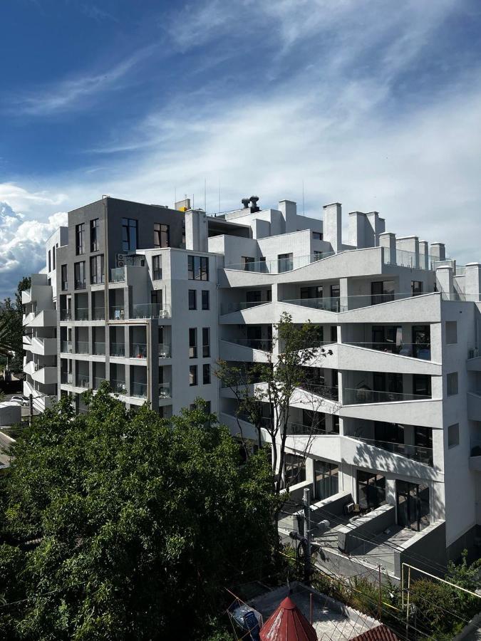 Eco Pro Apart on Kamanina - Bed and Breakfast