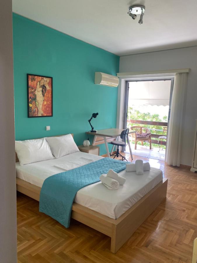 B&B Athens - Apartment Near The Seaside Promenade - Bed and Breakfast Athens