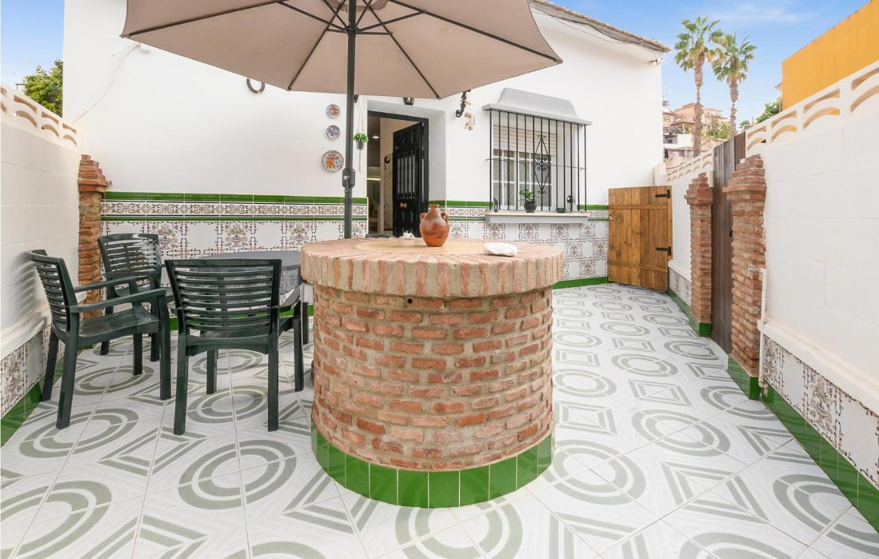 B&B Málaga - Awesome Home In Mlaga With 2 Bedrooms And Wifi - Bed and Breakfast Málaga