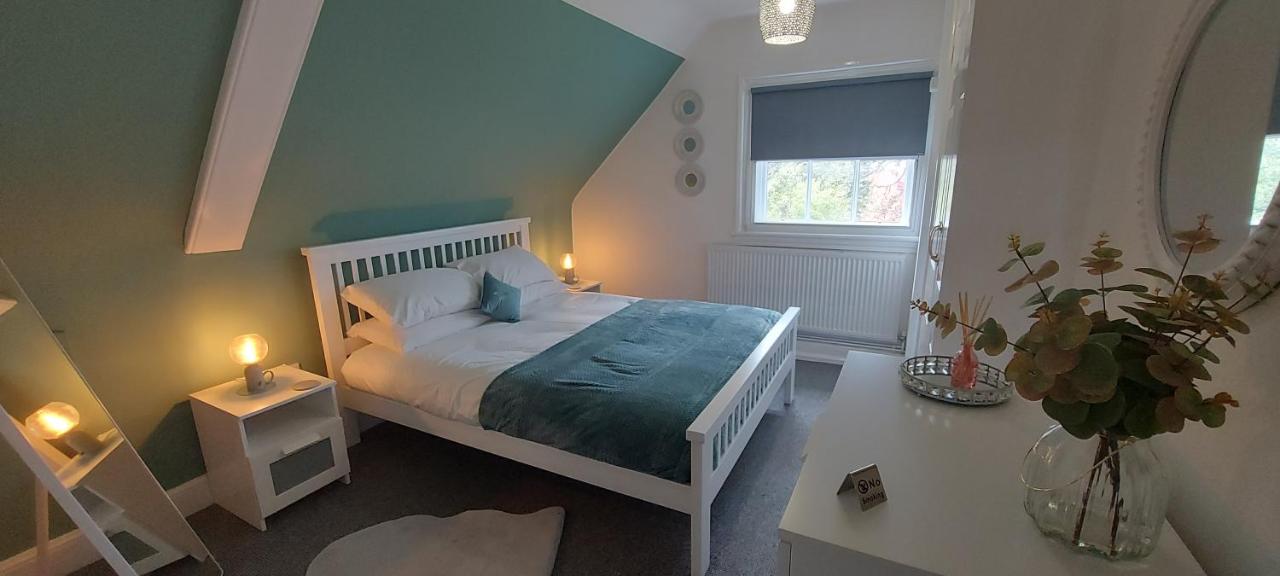 B&B Cannock - Gilpin Suite - Bed and Breakfast Cannock