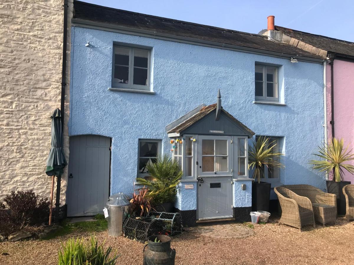 Quay Cottage Nautical themed Right on the estuary Dittisham Family friendly - B&B