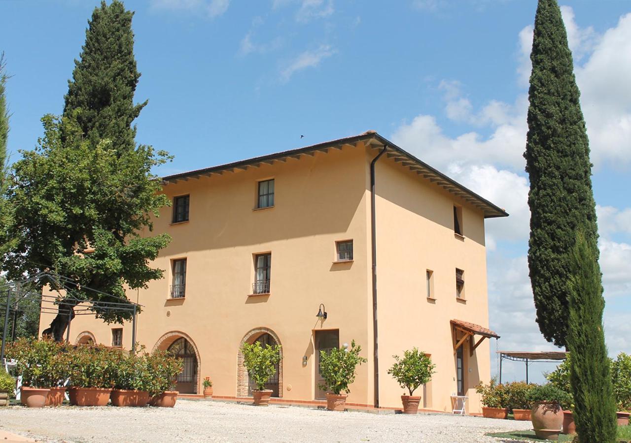 Villa Le Ripe Apartments - Bed and Breakfast