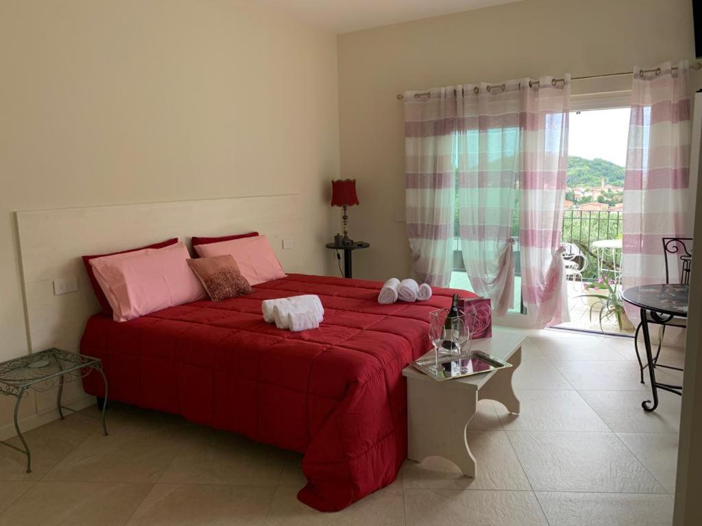 Deluxe Double Room with Castle View