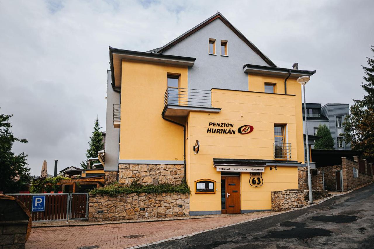 Penzion Hurikán 63 - B&B