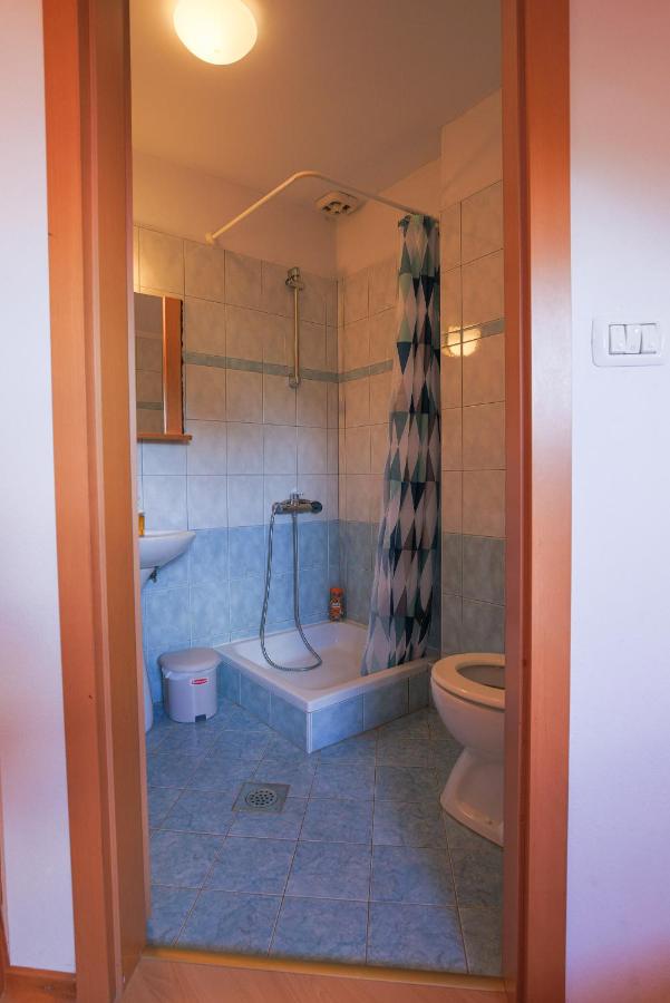 Camera Singola con Bagno Privato