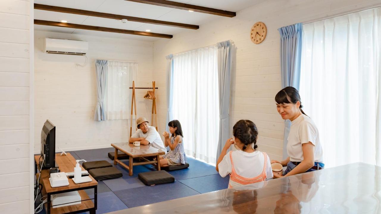 One-Bedroom Cottage (6 Adults)