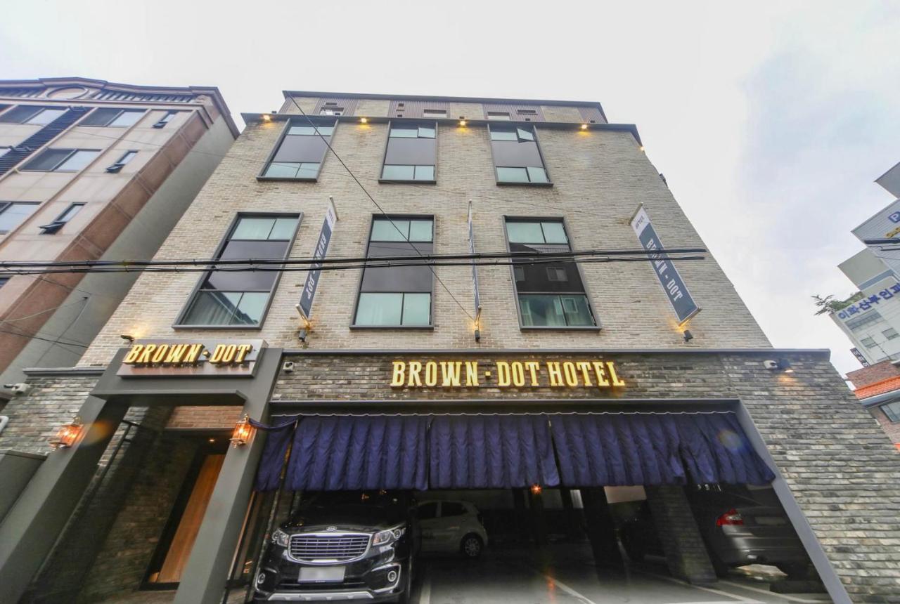 B&B Pusan - Brown Dot Hotel Daeyeon - Bed and Breakfast Pusan