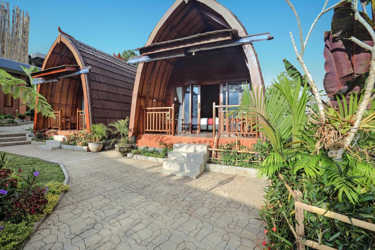 Villa Deluxe