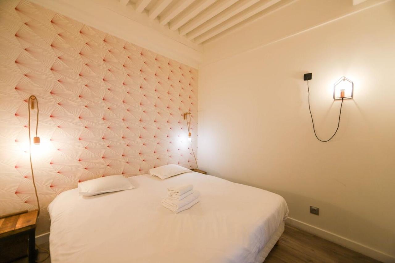 55 m2 Apart with big terrace in Annecy downtown - Chambres d’hôtes Annecy