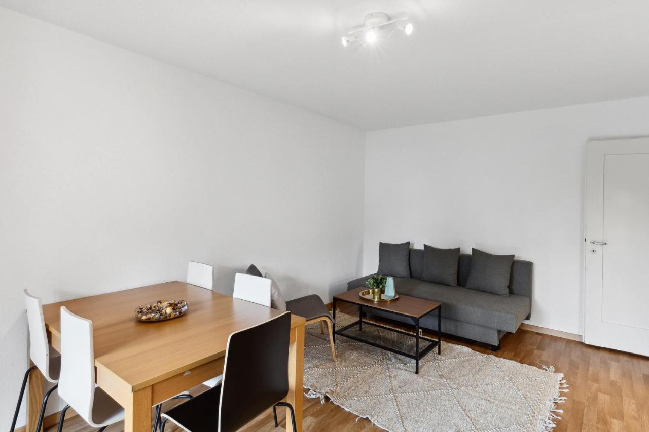 B&B Zúrich - Zurich Urban Charm: Your comfy stay close to the City - Bed and Breakfast Zúrich