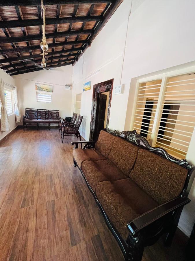 GOKARNA JUNCTION - A vintage homestay - B&B Gokarna