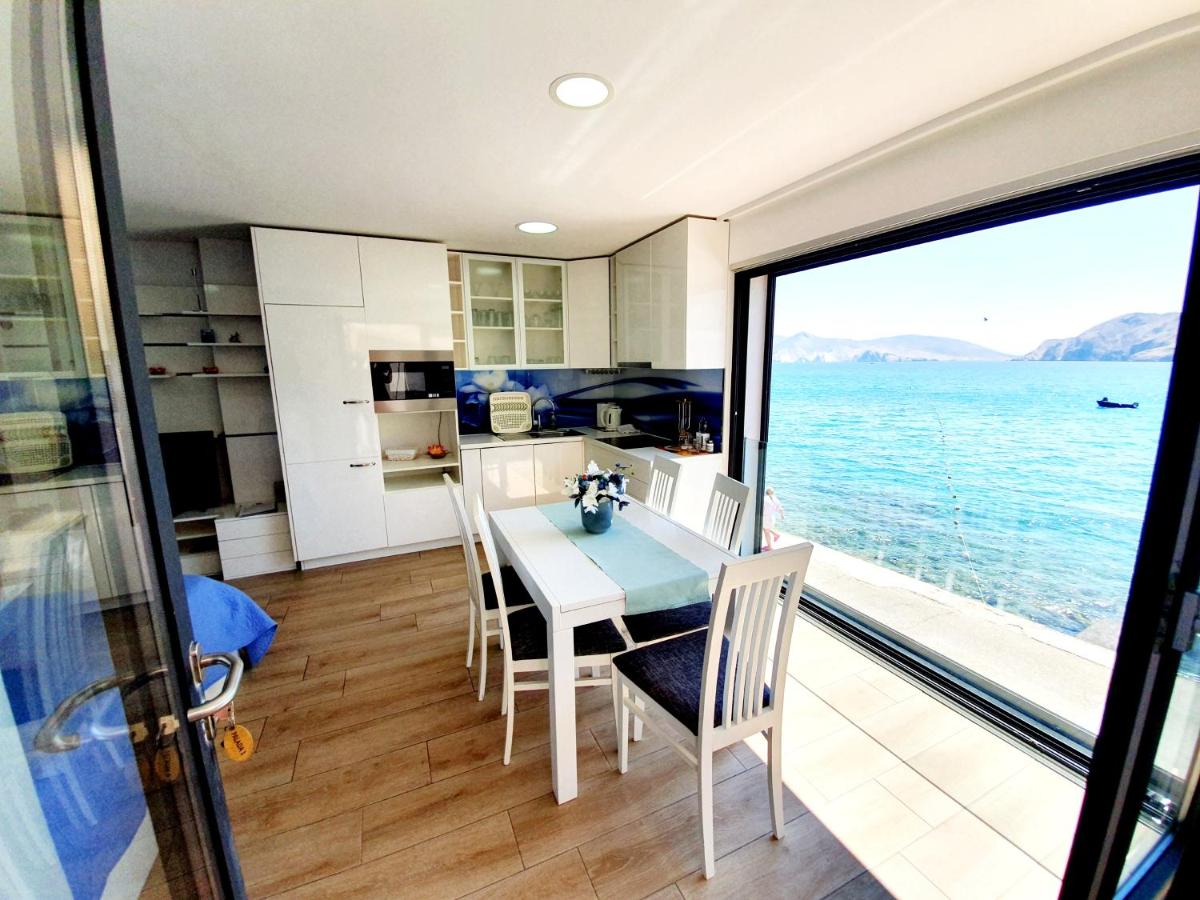 Apartment mit 2 Schlafzimmern und Meerblick
