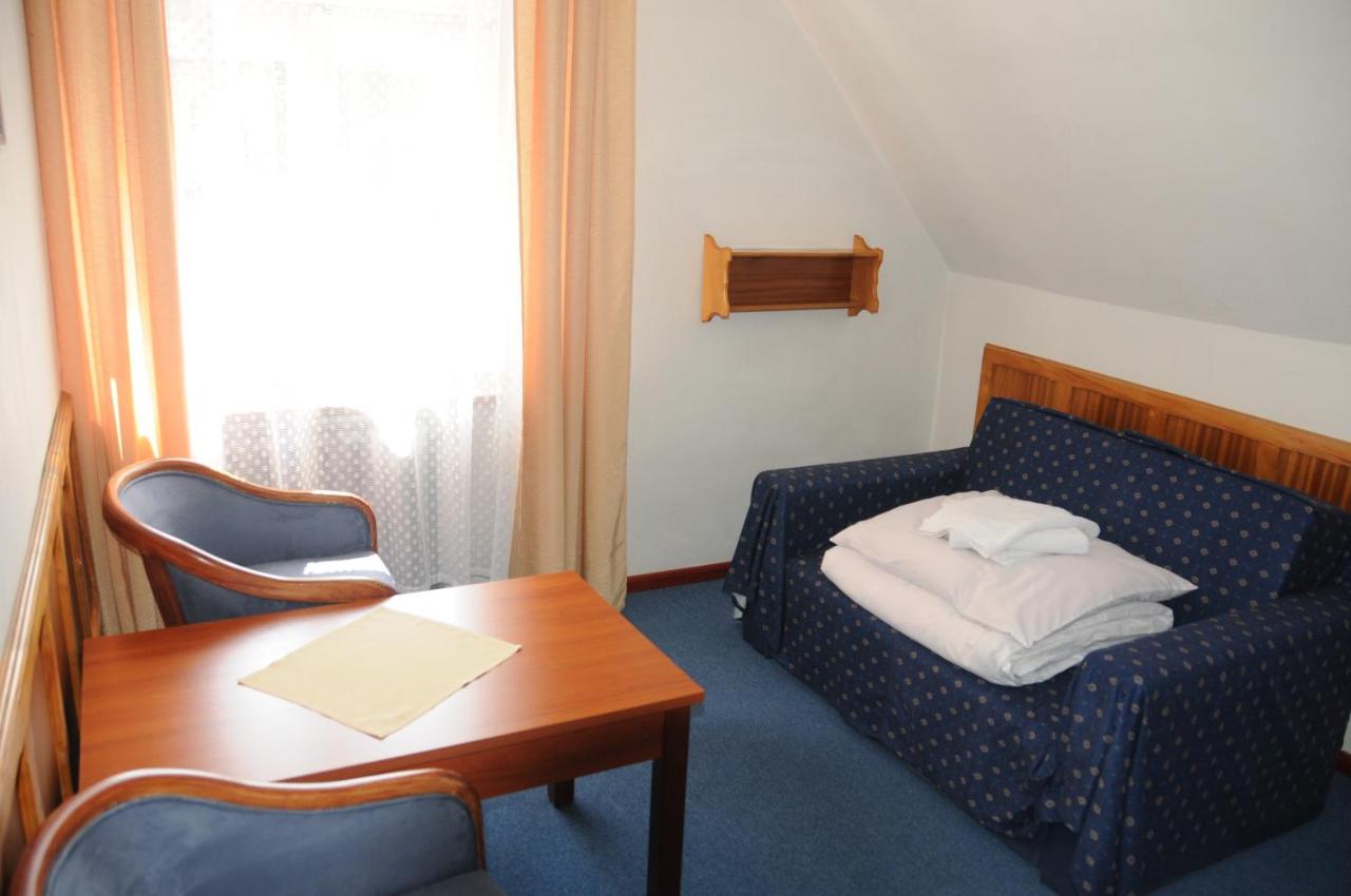 Triple Room with Bathroom