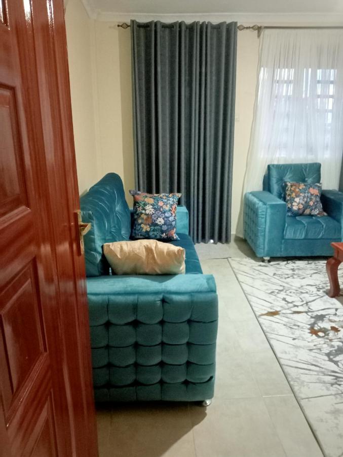 B&B Eldoret - Amalya suites by TJ - Bed and Breakfast Eldoret