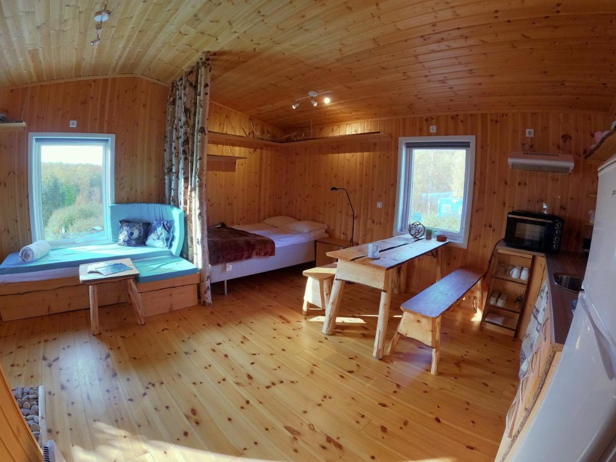 B&B Lakselv - Wild Caribou's Wildwood Cabin - Bed and Breakfast Lakselv