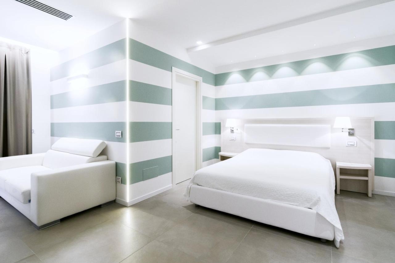 Suite with Sea View