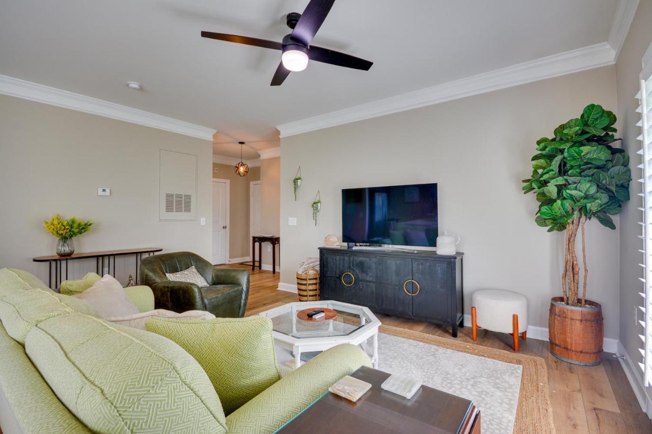 Greensboro Condo Rental Near Hospital and Trails! - Bed and Breakfast