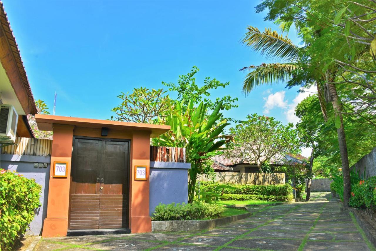 Private Pool Villas Kuta Bali - B&B Kuta