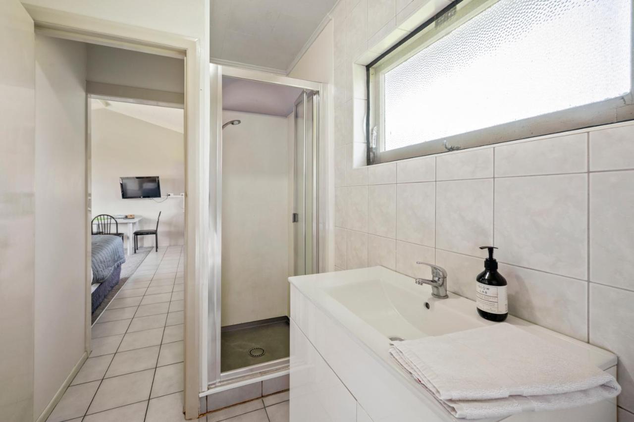 Business One-Bedroom Apartment