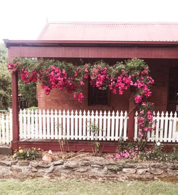 Historic Schoolhouse Rockley - B&B