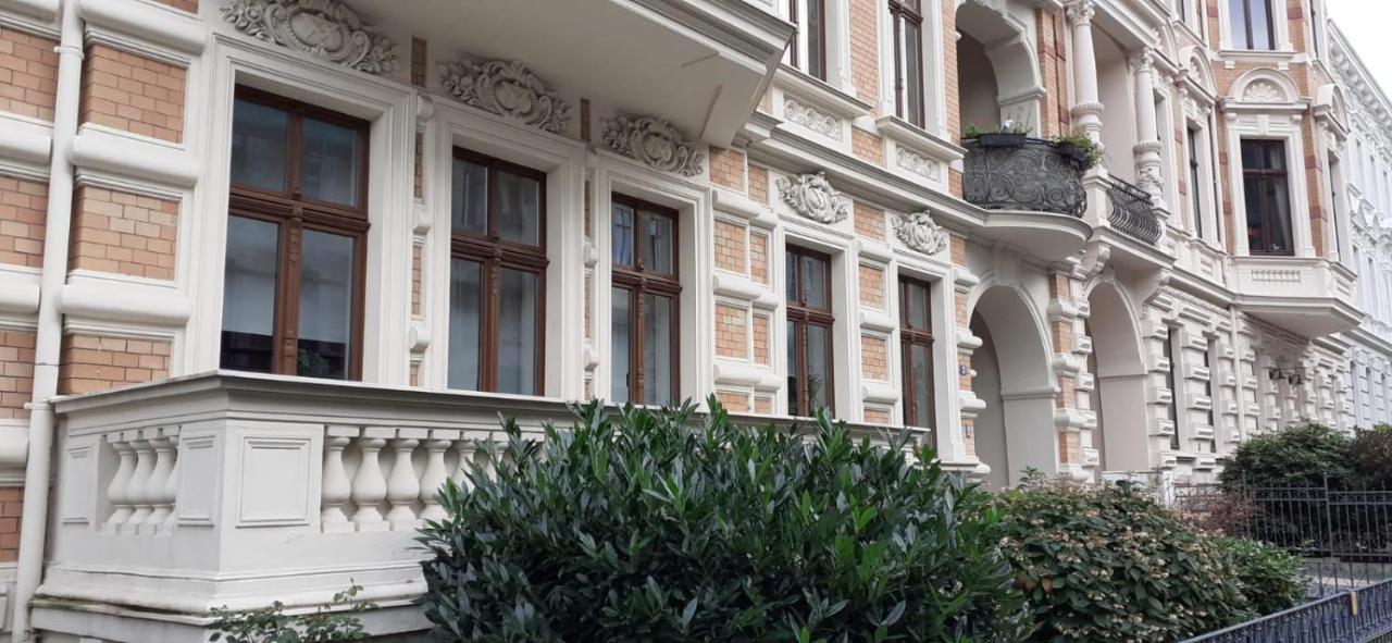 Enjoy Goerlitz Augustastrasse Parkplatz und Balkon - Ferienwohnung