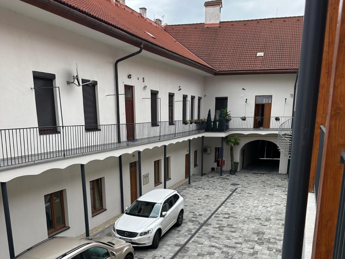 NO. 21 Apartment II. Košice - B&B
