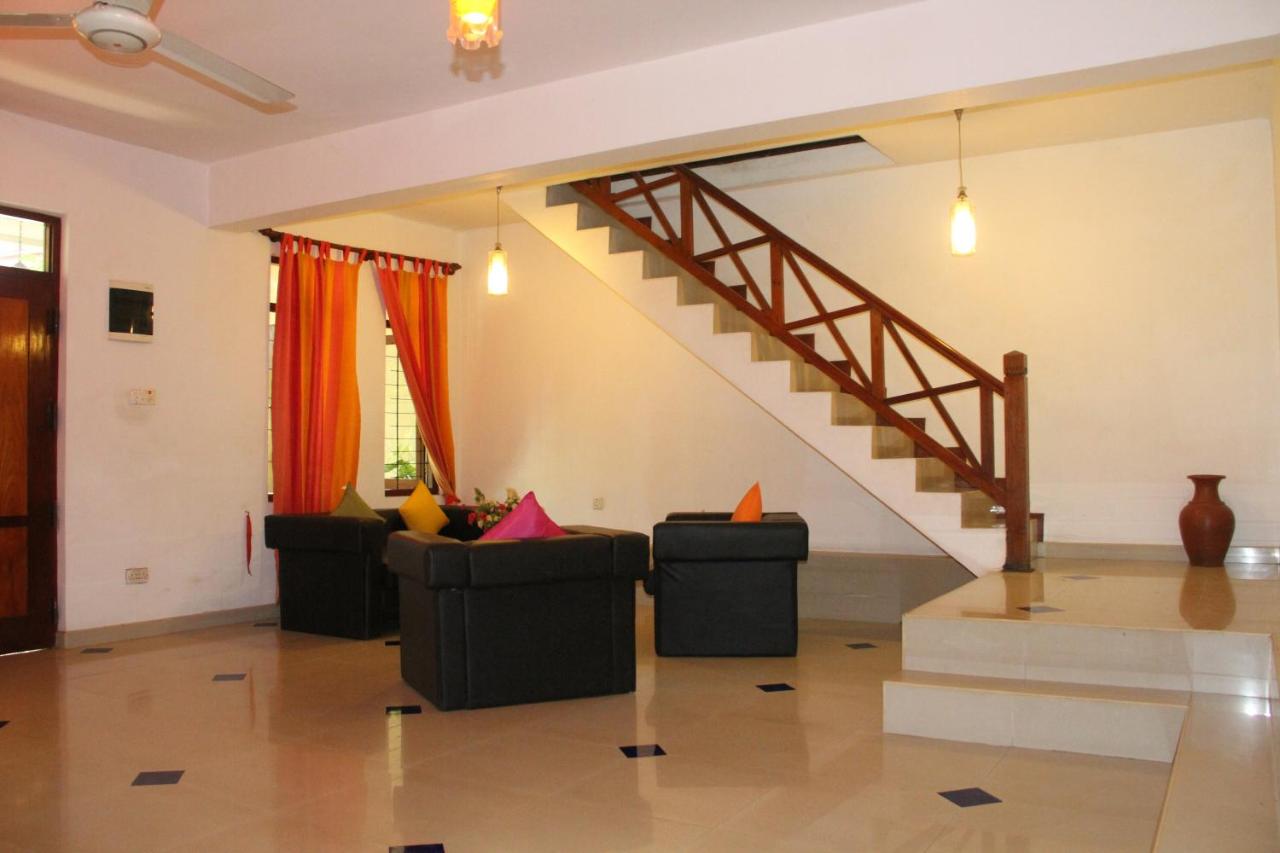 Natures Bliss Garden Stay - Bed and Breakfast Ja Ela