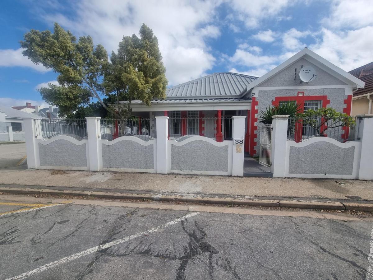 AIDEN'S GUEST HOUSE - B&B