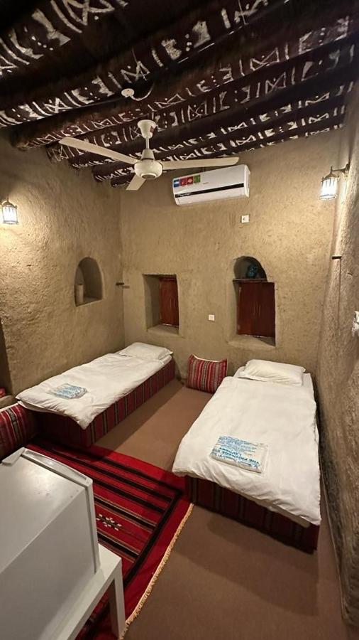 Twin Room with Bathroom