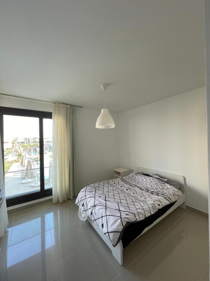 B&B Hurgada - G crips El Gouna Hurghada, lovely modern 2 bedroom with beautiful 4 pool views - Bed and Breakfast Hurgada