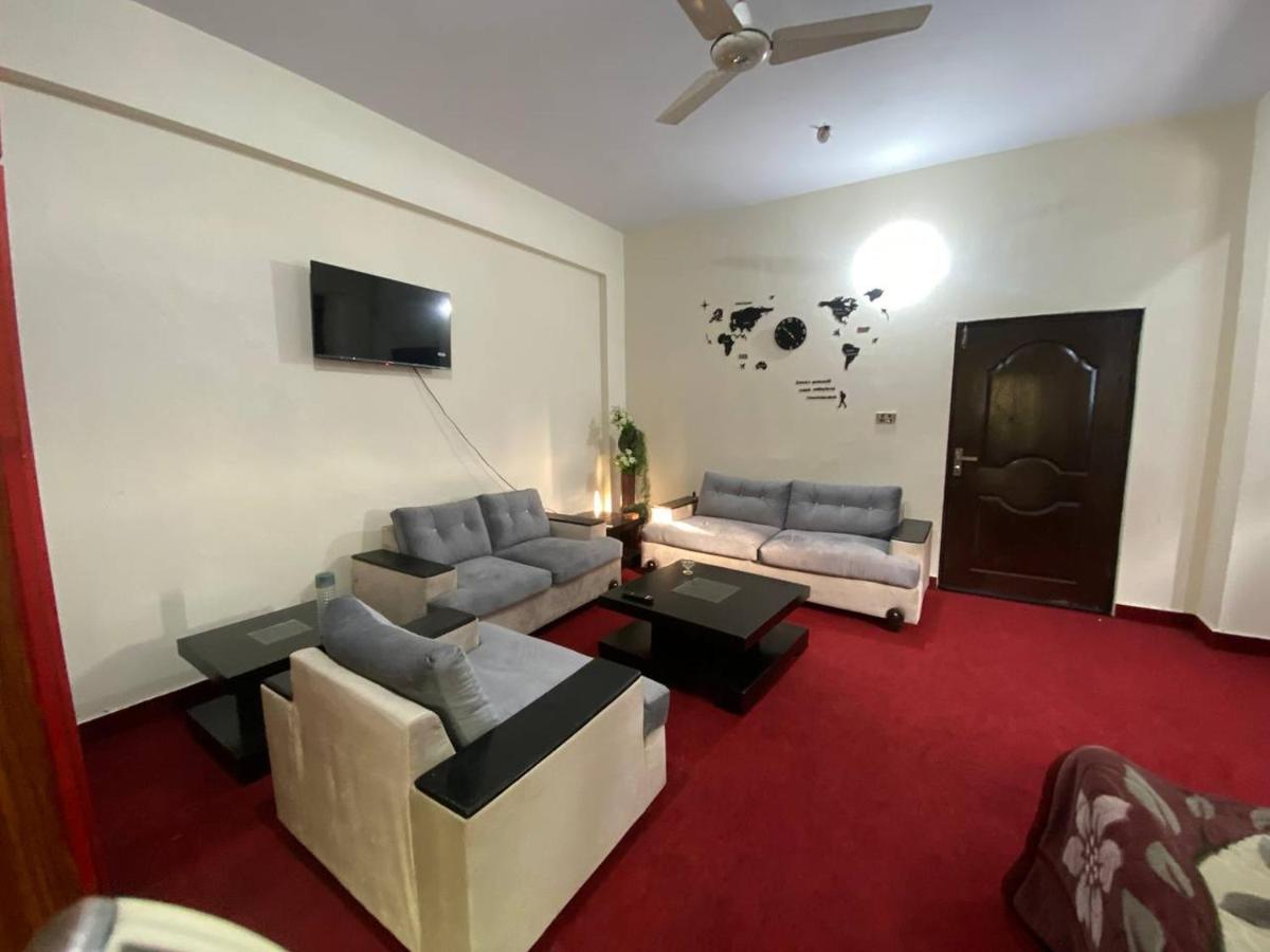 B&B Islamabad - Lal Lodges Suite Apartment - Bed and Breakfast Islamabad