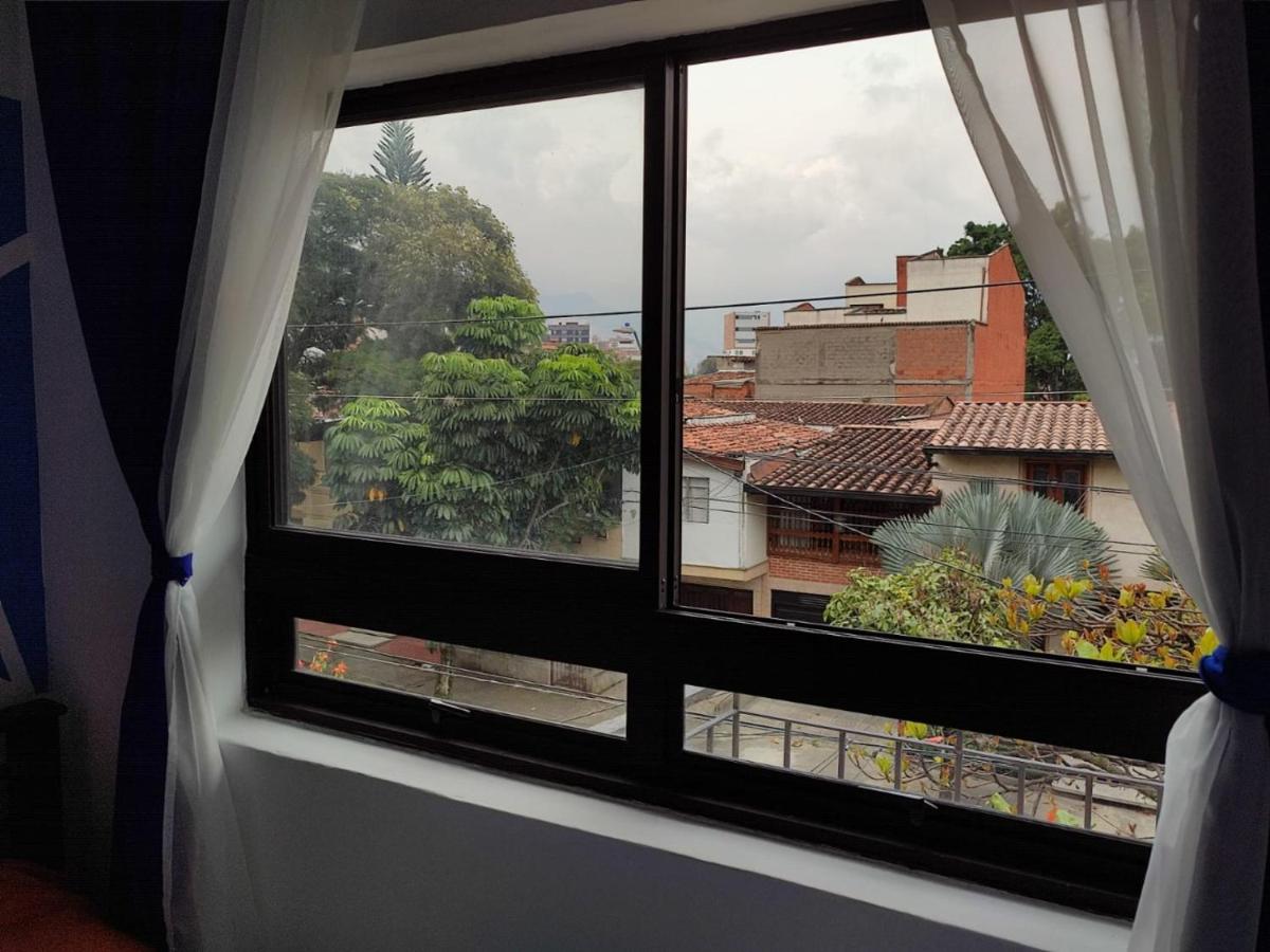 B&B Medellín - Habitación en Calasanz - Bed and Breakfast Medellín