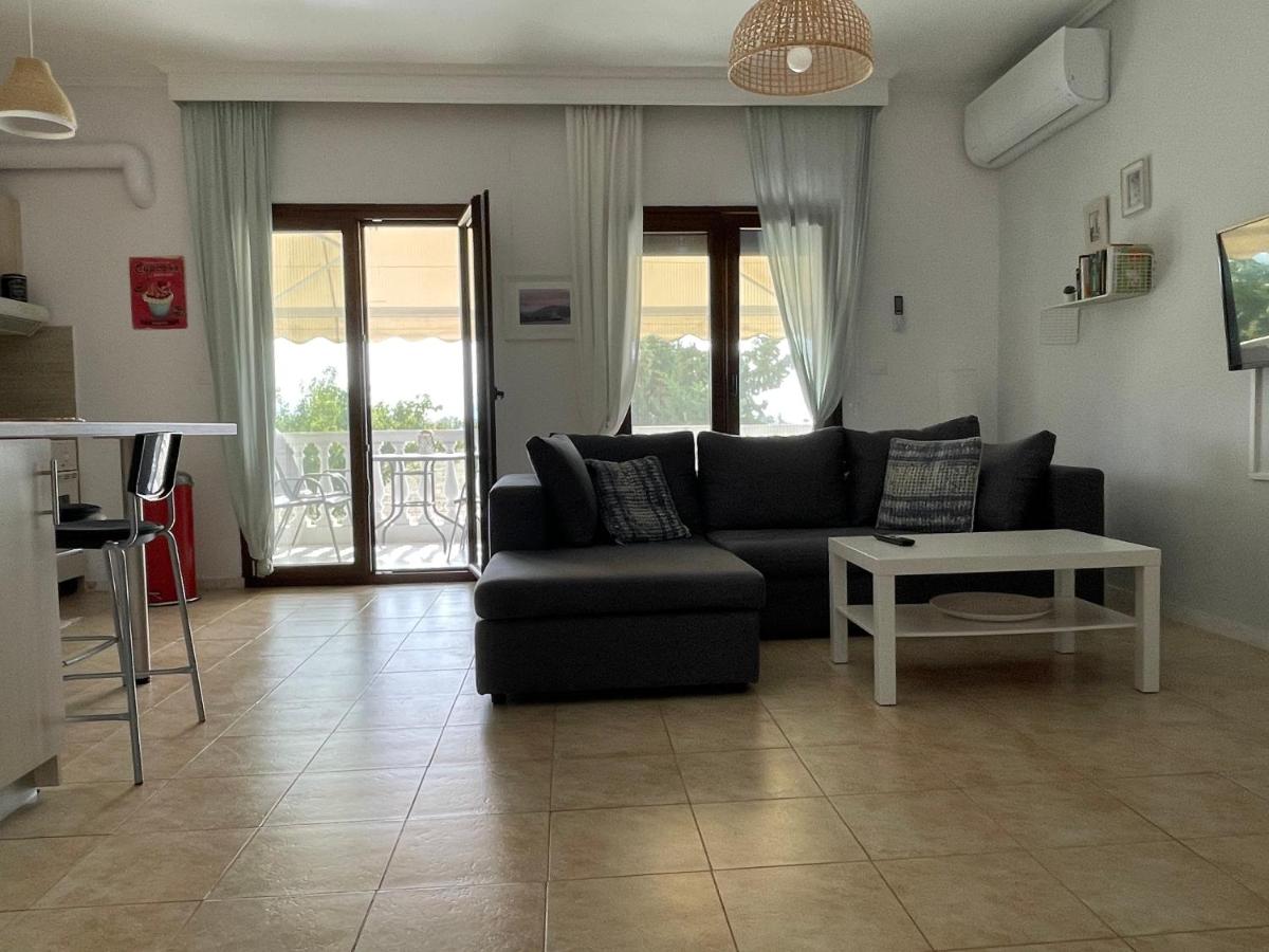 V&Z Apartment Seaview - B&B Ofrínion