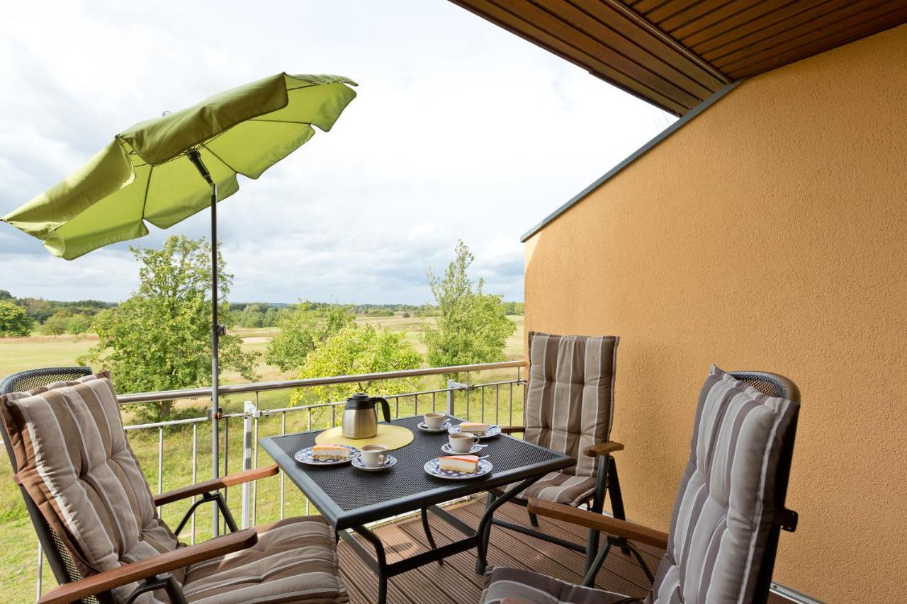 Haus Sarah 3 Am Lorenweg 10 - Chambres d’hôtes Göhren-Lebbin