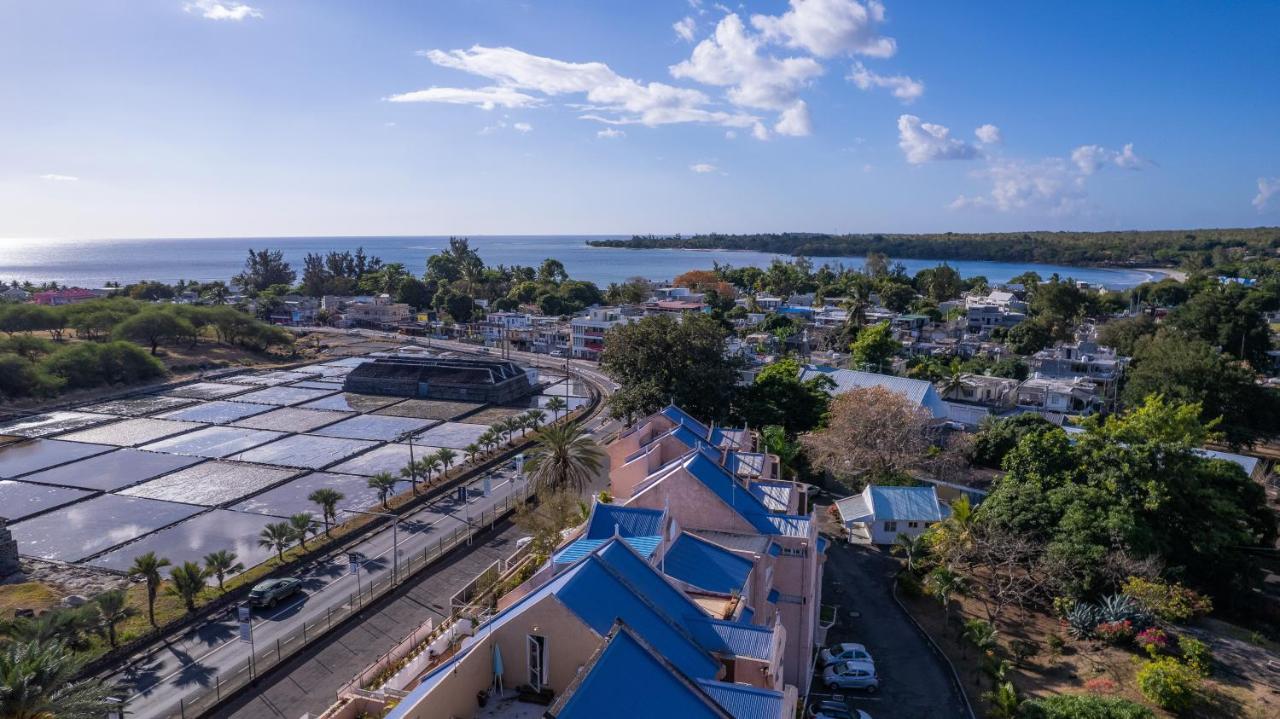 Tamarin Seaside Apartment - B&B