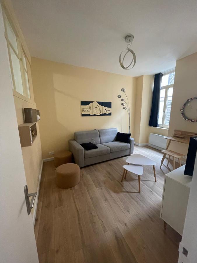 B&B Rodez - T2 hyper centre avec parking - Entrée Sud - Bed and Breakfast Rodez