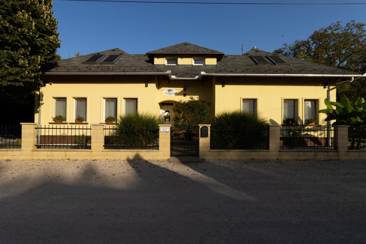 Szelidi Apartmanok - Ferienwohnung