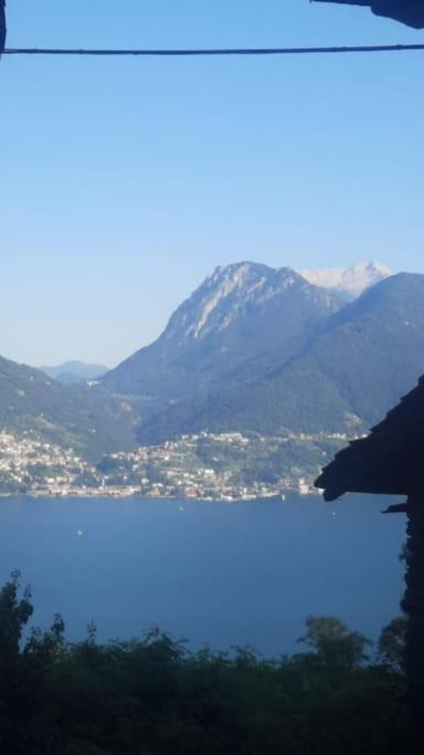 B&B San Siro - como lakeview with fire place lucena - Bed and Breakfast San Siro