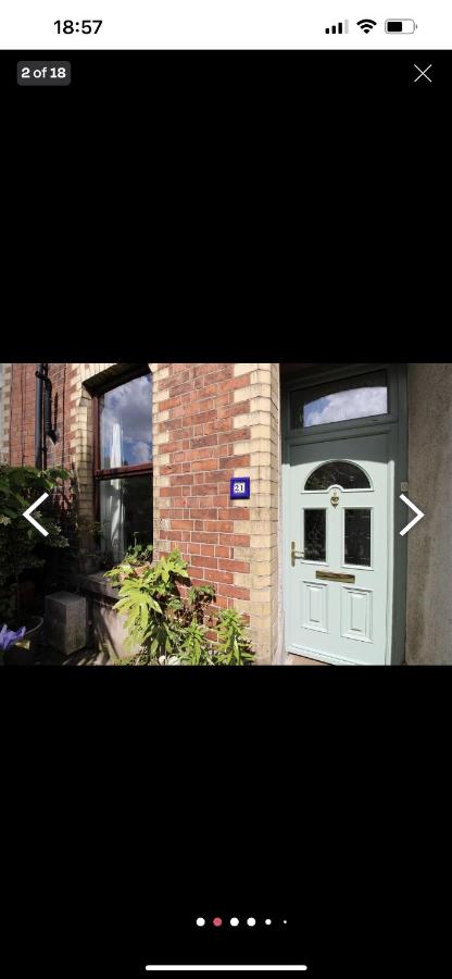 Luxury Belfast Stay - Townhouse - B&B