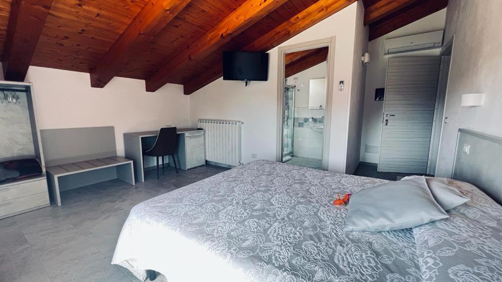 Deluxe Double Room with Sea View